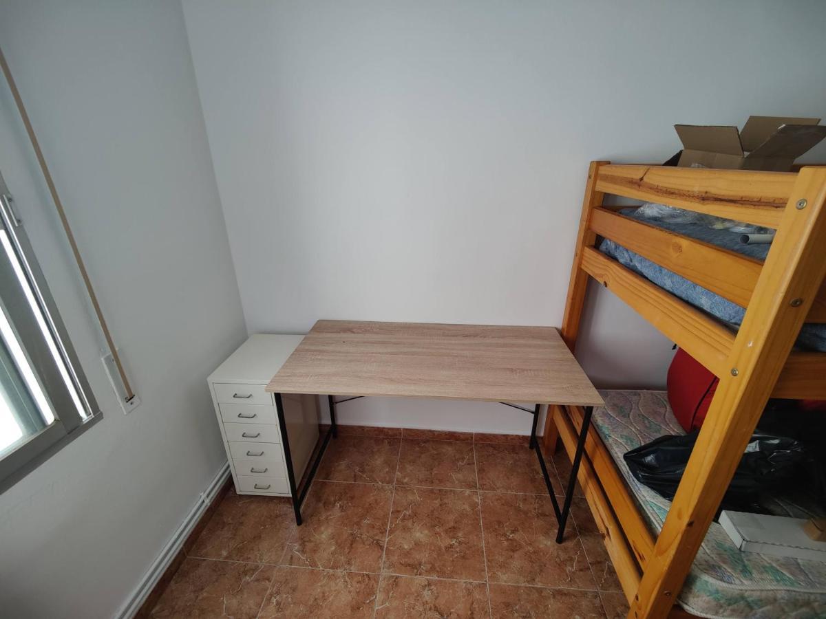 Apartamento Sunny Flat With Balcony And Sea Views Cambrils Exterior foto