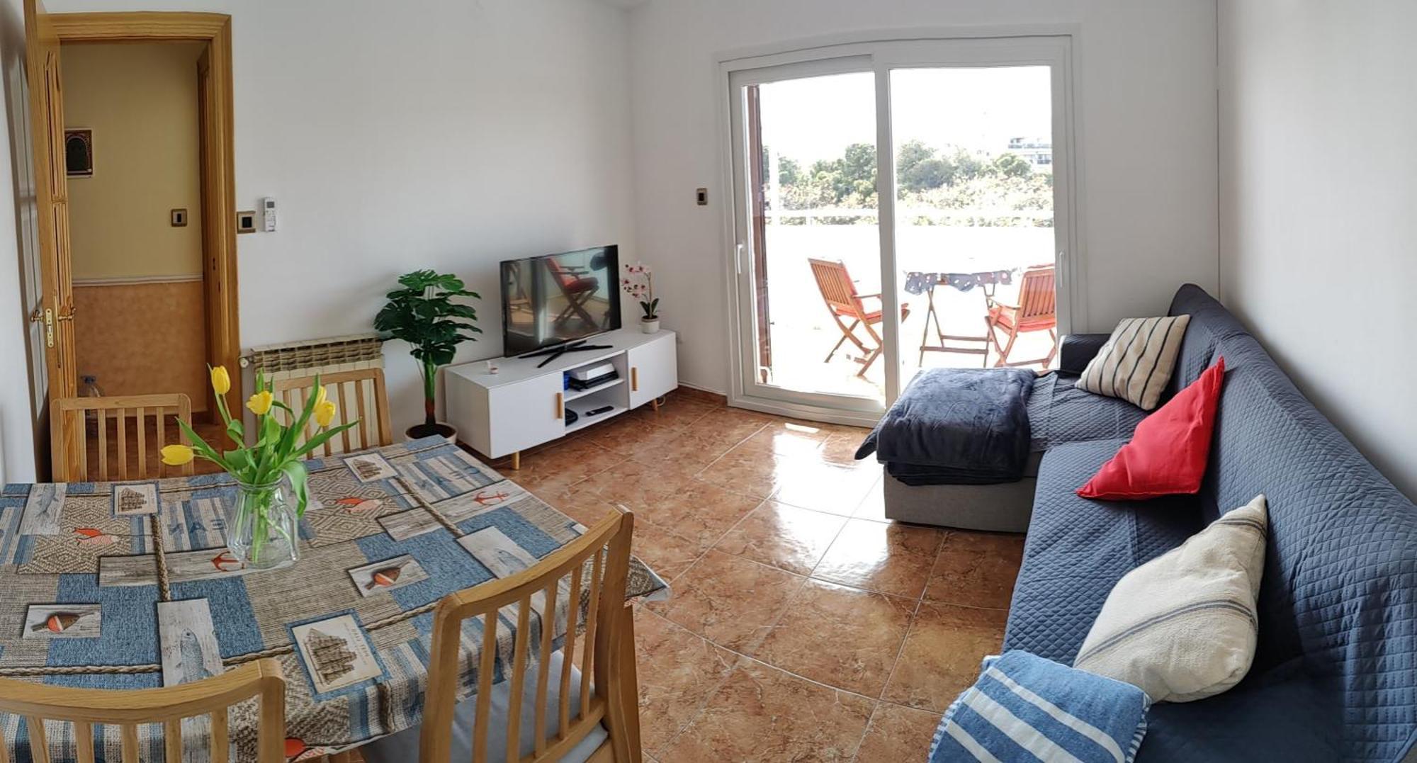 Apartamento Sunny Flat With Balcony And Sea Views Cambrils Exterior foto